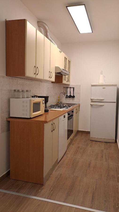 Greenline Pula Apartment Exterior foto