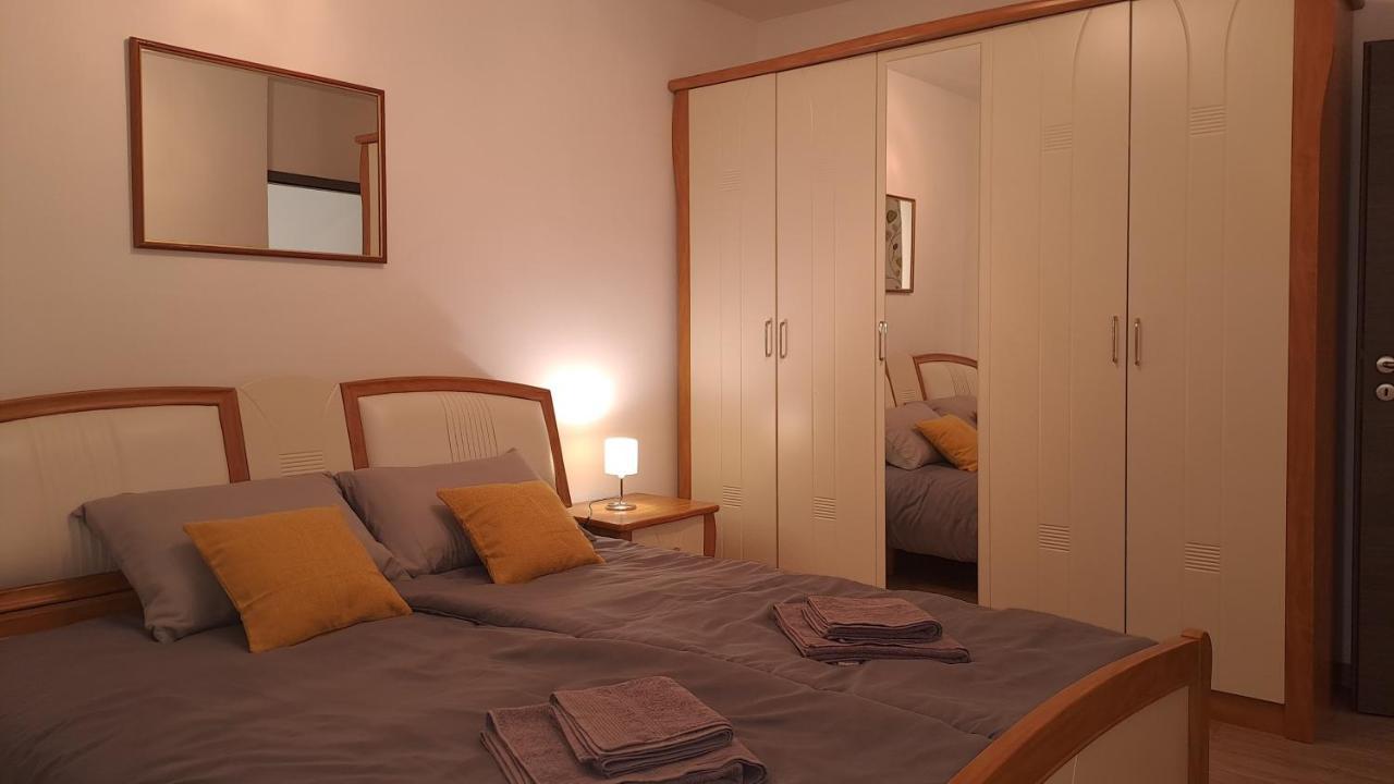 Greenline Pula Apartment Exterior foto